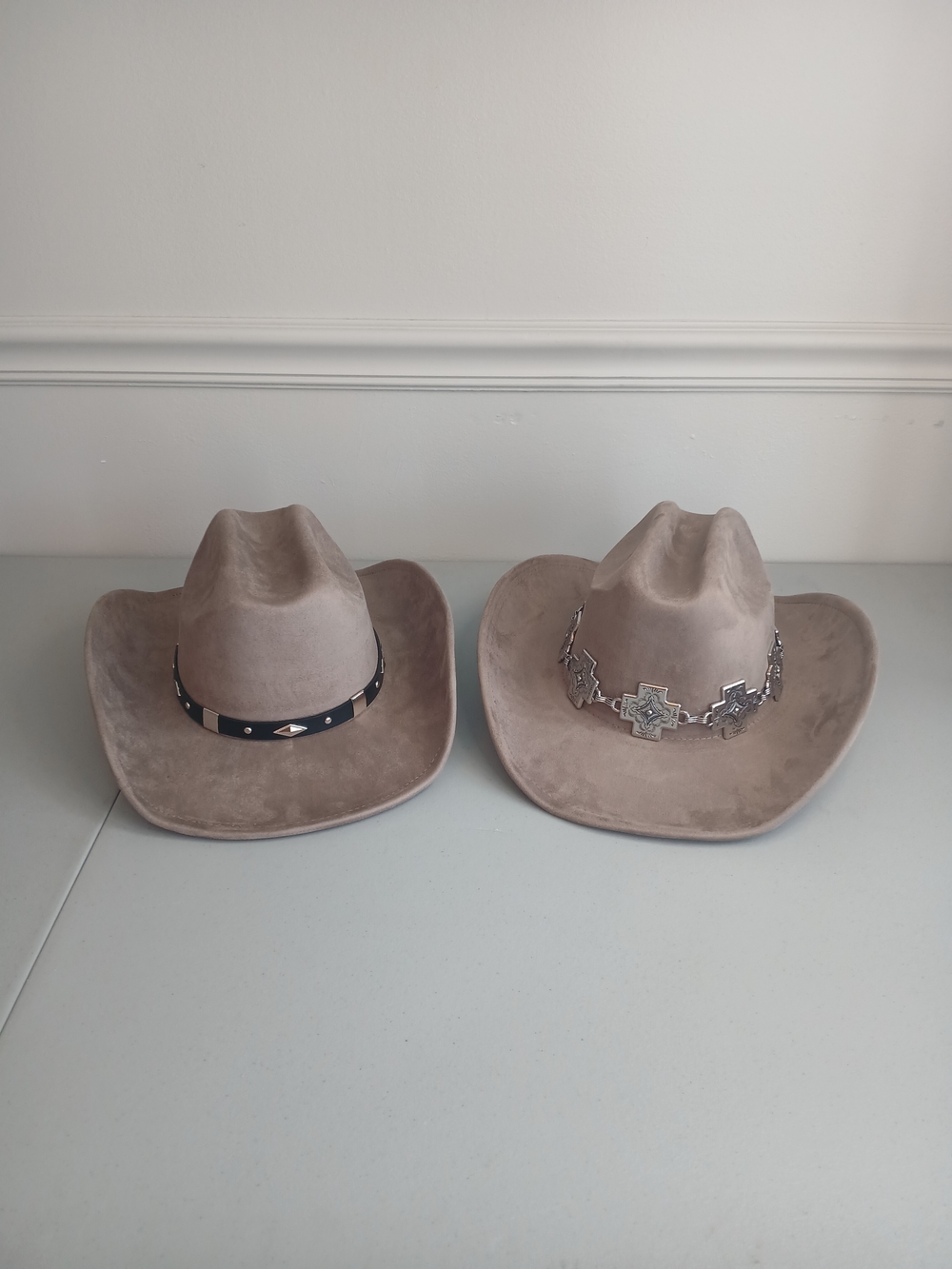 New! ILLUMA Taupe Suede Feel Embellished Band Western Cowboy Hat OS 2 Styles